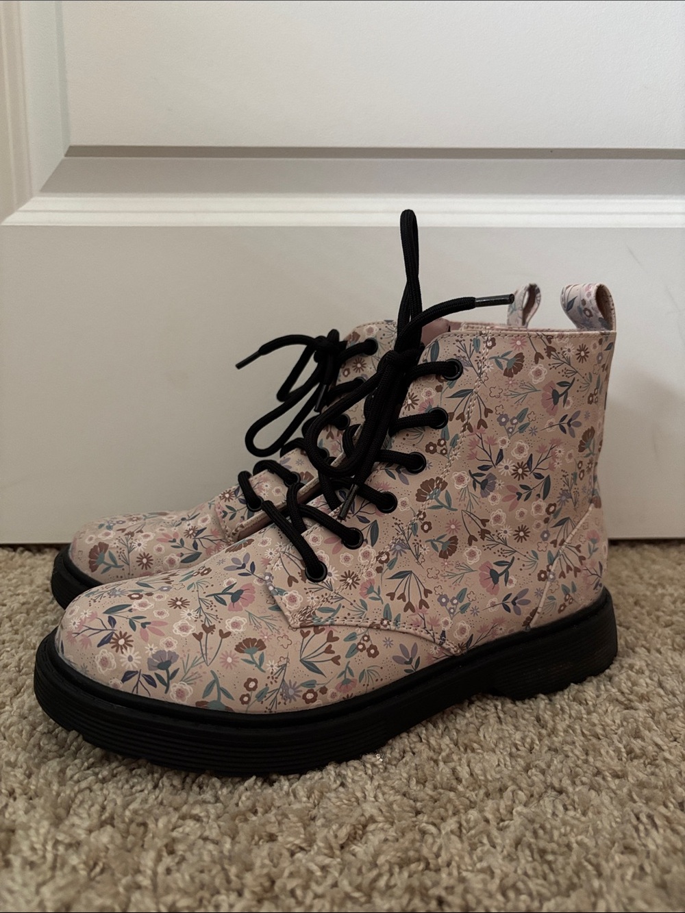 art class Pink Floral Lace-Up Kids Boots